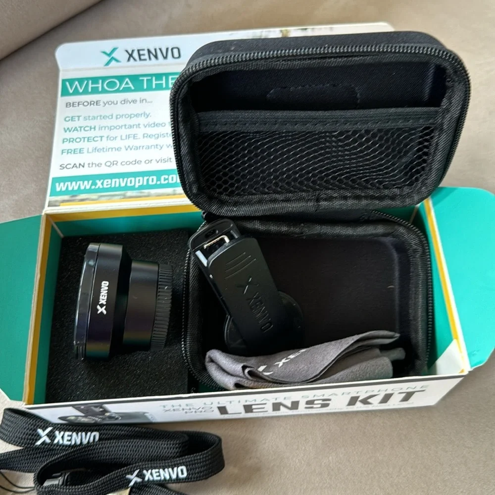 XENVO Pro Lens Kit - Ultimate smartphone lens kit - new in box